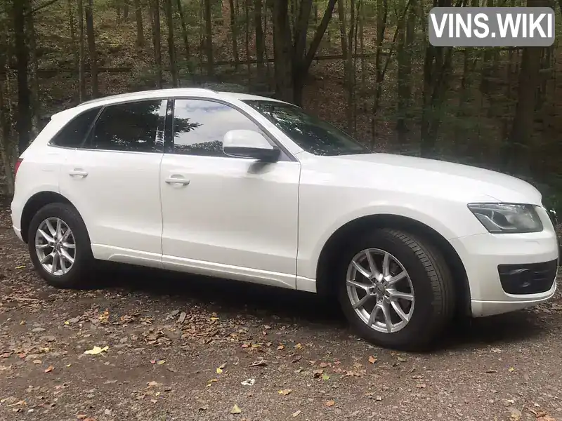 Позашляховик / Кросовер Audi Q5 2010 2 л. Автомат обл. Сумська, Суми - Фото 1/21