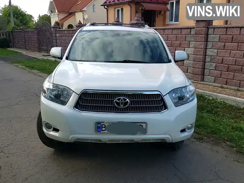 Позашляховик / Кросовер Toyota Highlander 2010 3.3 л. Варіатор обл. Львівська, Львів - Фото 1/12