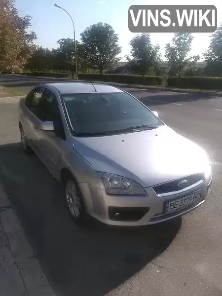 Седан Ford Focus 2005 2 л. Ручна / Механіка обл. Миколаївська, Южноукраїнськ - Фото 1/15