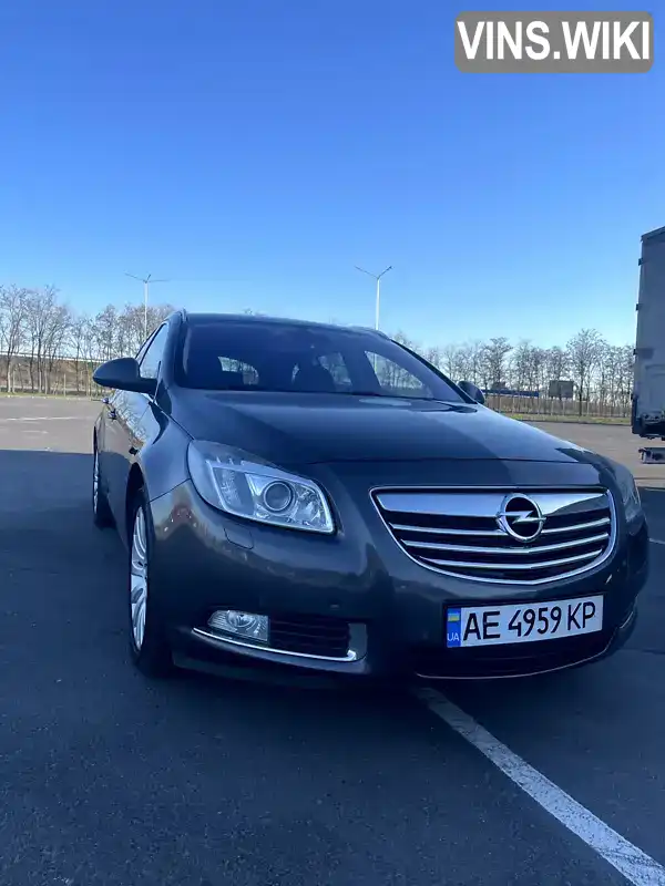 Універсал Opel Insignia 2010 2 л. Ручна / Механіка обл. Дніпропетровська, Дніпро (Дніпропетровськ) - Фото 1/21