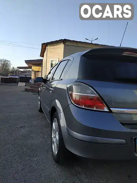 Хетчбек Opel Astra 2008 1.6 л. Ручна / Механіка обл. Дніпропетровська, Кам'янське (Дніпродзержинськ) - Фото 1/9