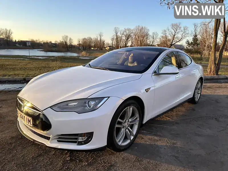 Ліфтбек Tesla Model S 2013 null_content л. Автомат обл. Київська, Бориспіль - Фото 1/21