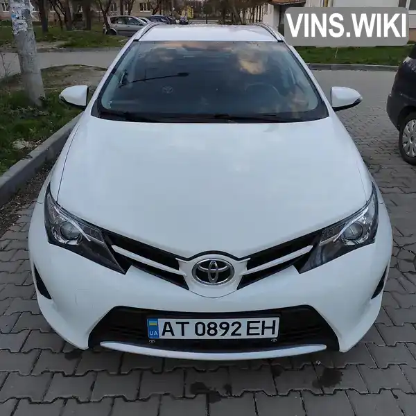 Универсал Toyota Auris 2014 1.4 л. Ручная / Механика обл. Ивано-Франковская, Ивано-Франковск - Фото 1/21