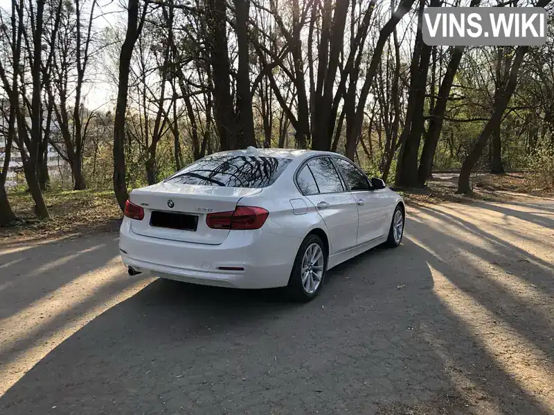 WBA8A3C59JA488527 BMW 3 Series 2018 Седан 2 л. Фото 3