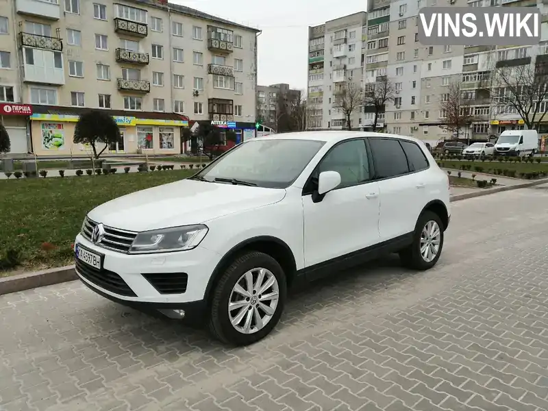 Позашляховик / Кросовер Volkswagen Touareg 2015 3 л. Автомат обл. Житомирська, Звягель - Фото 1/21