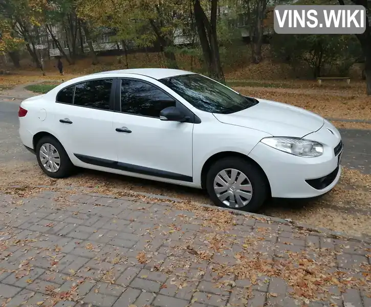 Седан Renault Fluence 2012 1.6 л. Ручна / Механіка обл. Київська, Київ - Фото 1/21