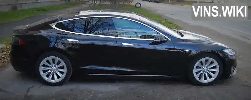 Седан Tesla Model S 2016 null_content л. Автомат обл. Киевская, Киев - Фото 1/21