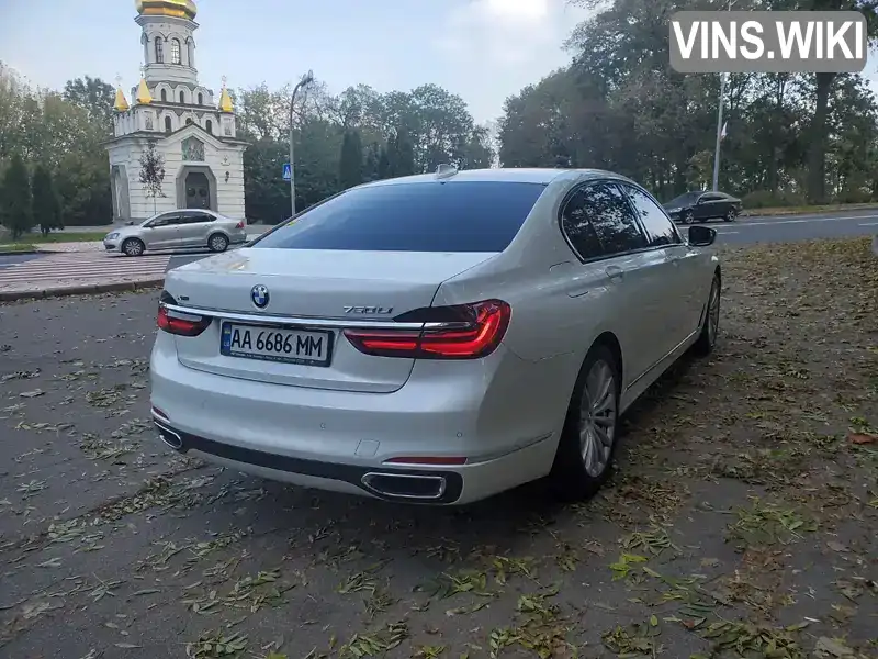 Седан BMW 7 Series 2015 4.4 л. Автомат обл. Киевская, Киев - Фото 1/21