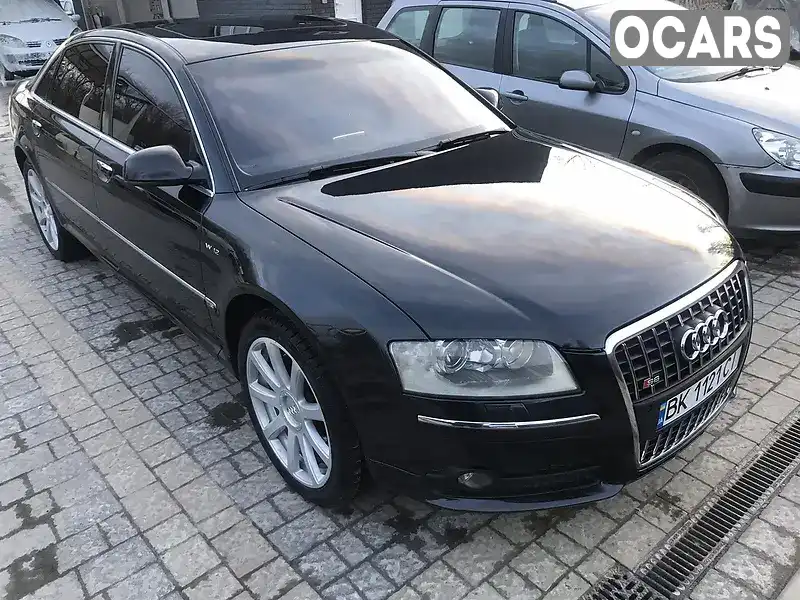 Седан Audi A8 2005 6 л. Автомат обл. Ровенская, Ровно - Фото 1/21