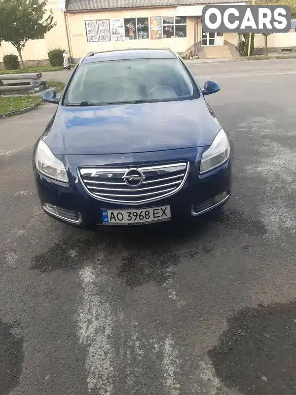 Універсал Opel Insignia 2010 2 л. Ручна / Механіка обл. Закарпатська, Мукачево - Фото 1/21