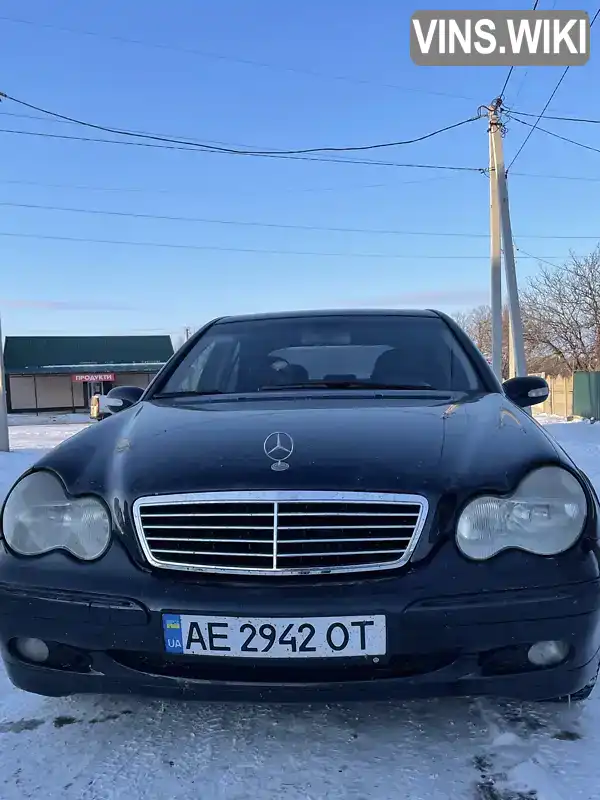 Седан Mercedes-Benz C-Class 2001 2 л. Автомат обл. Дніпропетровська, Дніпро (Дніпропетровськ) - Фото 1/15