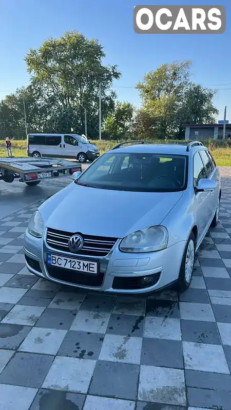 Універсал Volkswagen Golf 2009 1.9 л. Ручна / Механіка обл. Львівська, Самбір - Фото 1/13