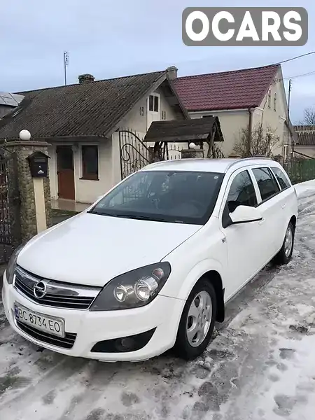 Універсал Opel Astra 2011 1.7 л. Ручна / Механіка обл. Львівська, Золочів - Фото 1/12