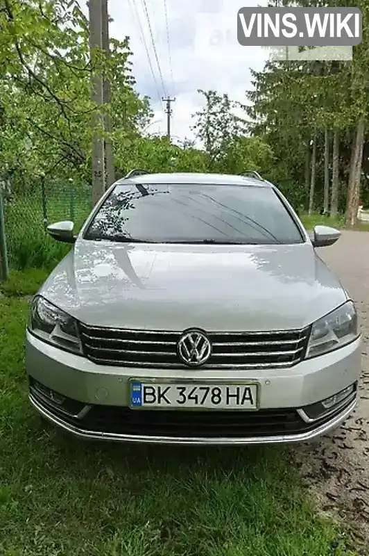 Універсал Volkswagen Passat 2011 2 л. Робот обл. Рівненська, Рівне - Фото 1/21