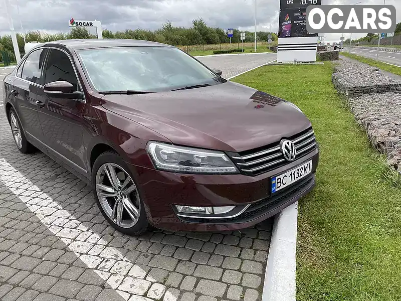 Седан Volkswagen Passat 2013 2 л. Автомат обл. Львівська, Львів - Фото 1/21