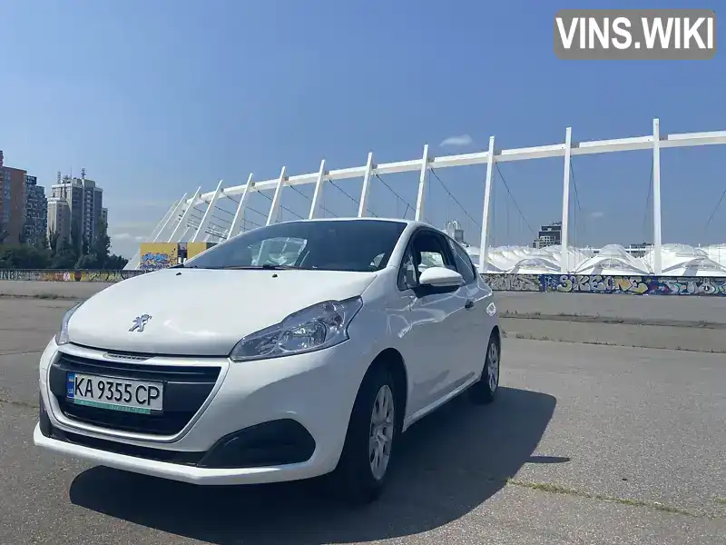 Хэтчбек Peugeot 208 2016 1.2 л. Ручная / Механика обл. Киевская, Киев - Фото 1/12