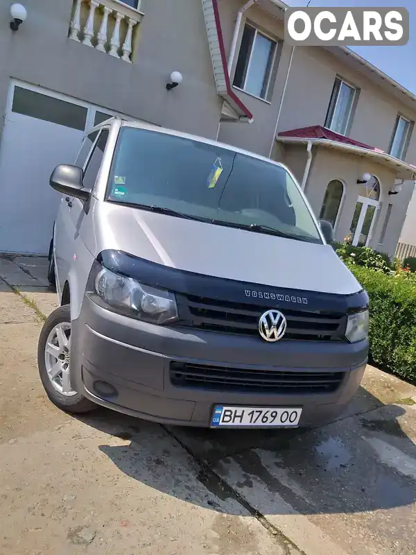 Мінівен Volkswagen Transporter 2011 2 л. Ручна / Механіка обл. Одеська, Одеса - Фото 1/21