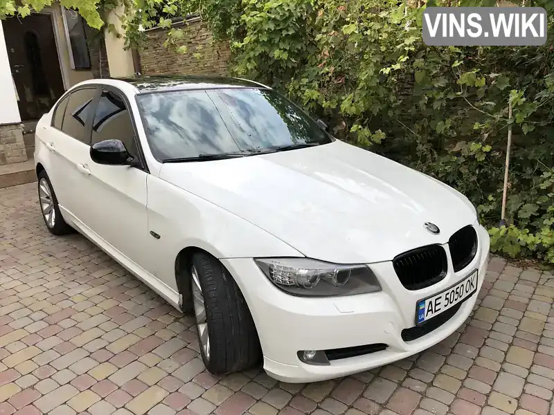 Седан BMW 3 Series 2010 2 л. Автомат обл. Дніпропетровська, Дніпро (Дніпропетровськ) - Фото 1/21