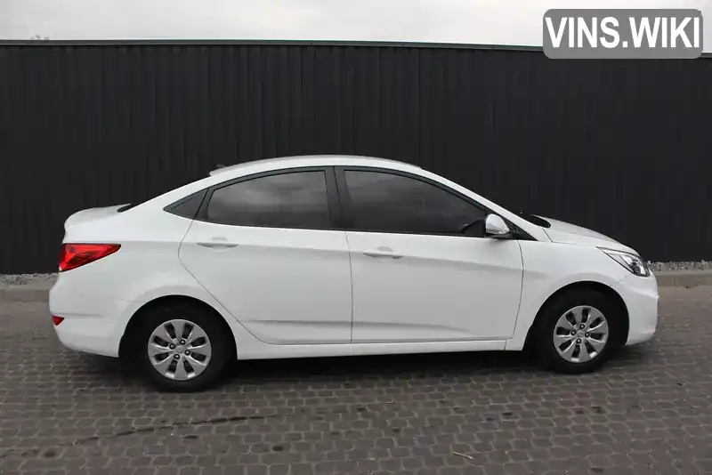 Седан Hyundai Accent 2015 1.4 л. Ручна / Механіка обл. Дніпропетровська, Дніпро (Дніпропетровськ) - Фото 1/21