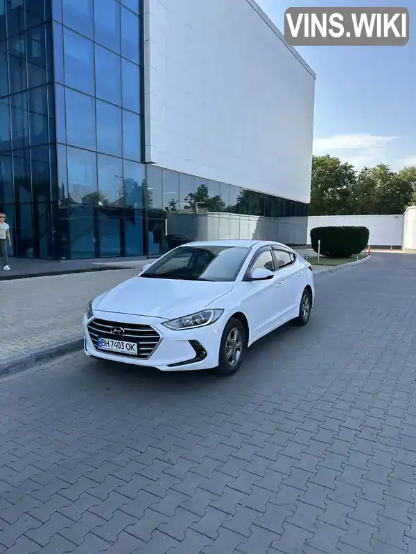 Седан Hyundai Avante 2015 1.6 л. Автомат обл. Одеська, Одеса - Фото 1/21