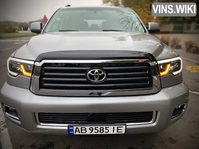 Позашляховик / Кросовер Toyota Sequoia 2017 5.7 л. Автомат обл. Вінницька, Вінниця - Фото 1/21