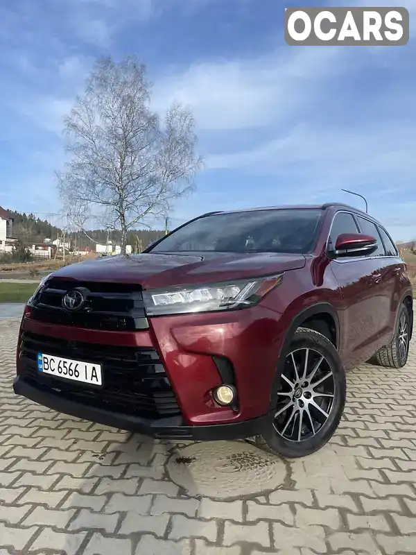 Позашляховик / Кросовер Toyota Highlander 2017 3.5 л. Автомат обл. Львівська, Борислав - Фото 1/21