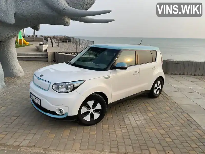 Внедорожник / Кроссовер Kia Soul 2015 null_content л. Вариатор обл. Одесская, Одесса - Фото 1/21