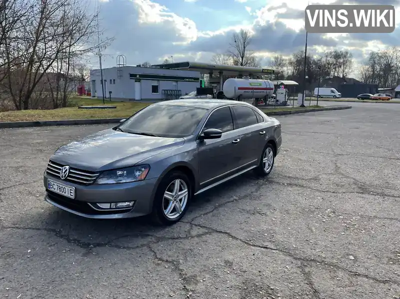 Седан Volkswagen Passat 2012 2 л. Автомат обл. Львівська, Самбір - Фото 1/18