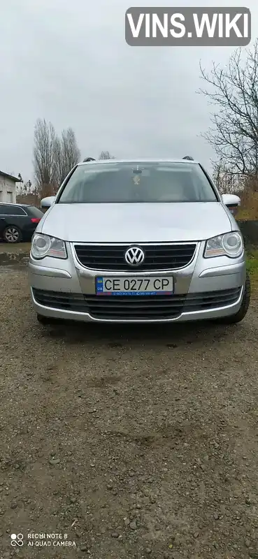 Минивэн Volkswagen Touran 2007 1.9 л. Ручная / Механика обл. Черновицкая, Новоселица - Фото 1/21