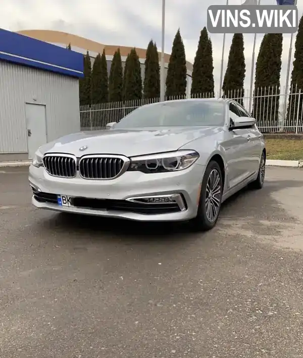 WBAJA9C52JB250811 BMW 5 Series 2018 Седан 2 л. Фото 2