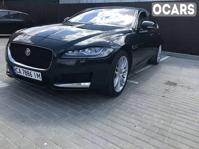 SAJBJ4BV2GCY17583 Jaguar XF 2016 Седан 3 л. Фото 2