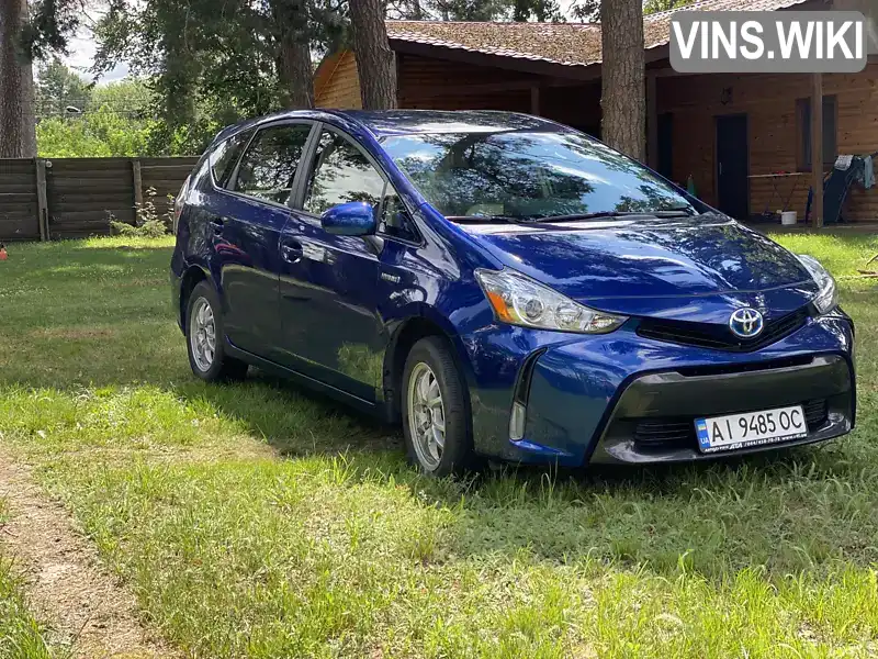 Универсал Toyota Prius v 2017 1.8 л. Автомат обл. Киевская, Киев - Фото 1/8