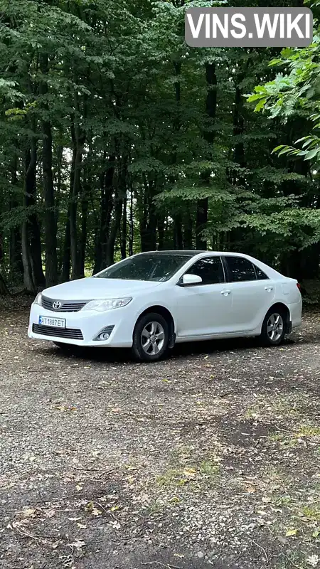 Седан Toyota Camry 2014 2.5 л. Автомат обл. Івано-Франківська, Івано-Франківськ - Фото 1/21