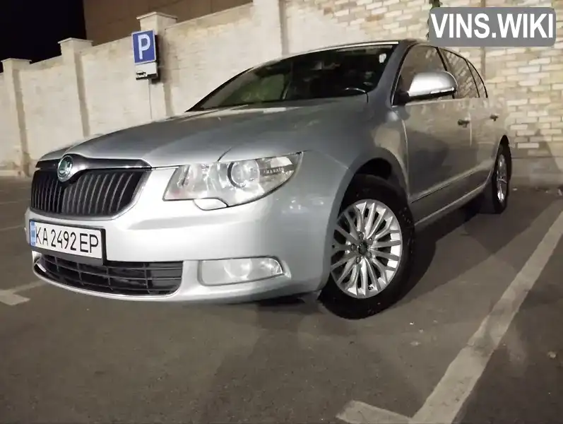 Ліфтбек Skoda Superb 2012 2 л. Типтронік обл. Київська, Київ - Фото 1/21