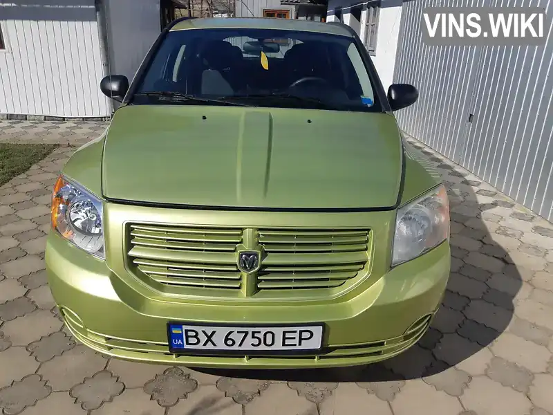 Хетчбек Dodge Caliber 2010 2 л. Варіатор обл. Чернівецька, Чернівці - Фото 1/20