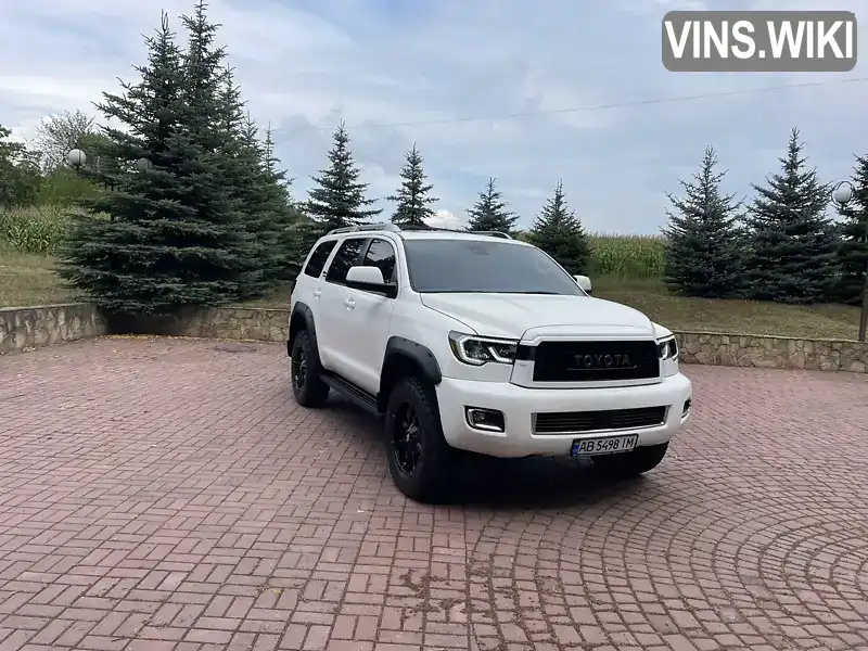 Позашляховик / Кросовер Toyota Sequoia 2018 5.7 л. Автомат обл. Вінницька, Вінниця - Фото 1/21