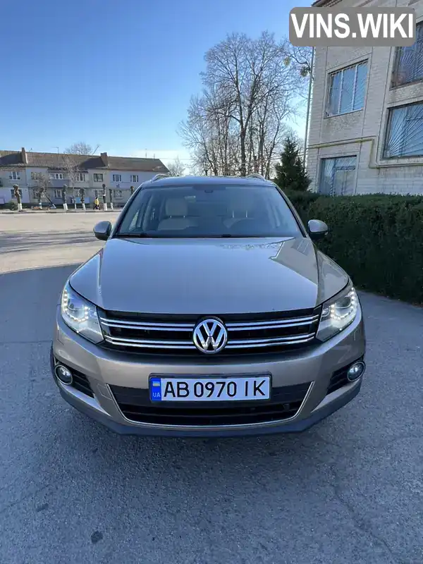 Внедорожник / Кроссовер Volkswagen Tiguan 2012 2 л. Автомат обл. Винницкая, Ладыжин - Фото 1/15