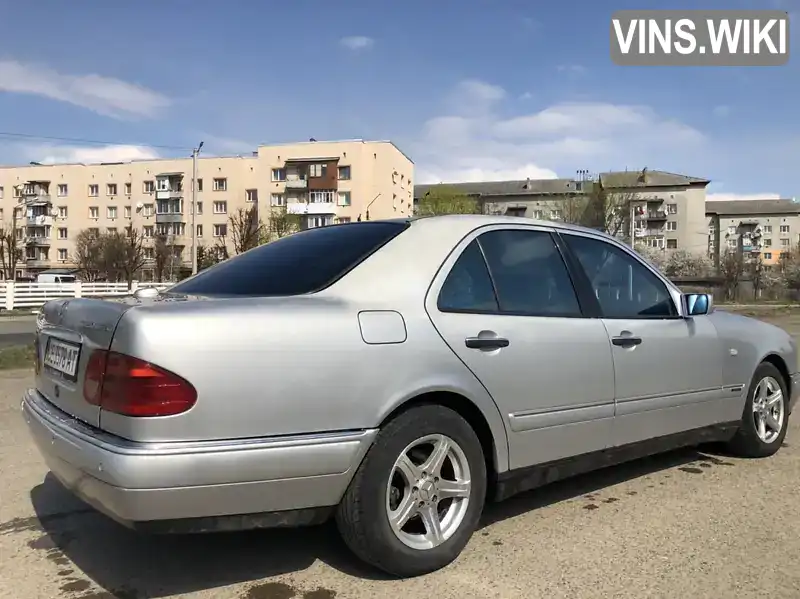 WDB2100171A327605 Mercedes-Benz E-Class 1998 Седан 2.9 л. Фото 1