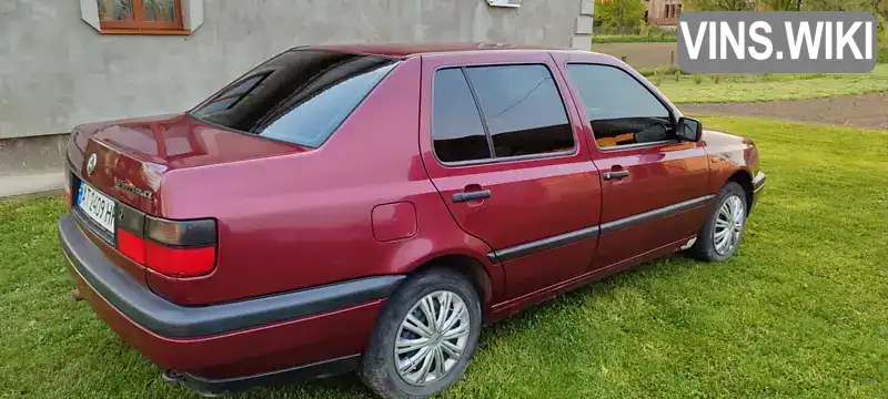 Седан Volkswagen Vento 1996 1.8 л. Ручна / Механіка обл. Івано-Франківська, Івано-Франківськ - Фото 1/11