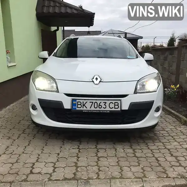 Универсал Renault Megane 2010 1.5 л. Ручная / Механика обл. Киевская, Киев - Фото 1/21