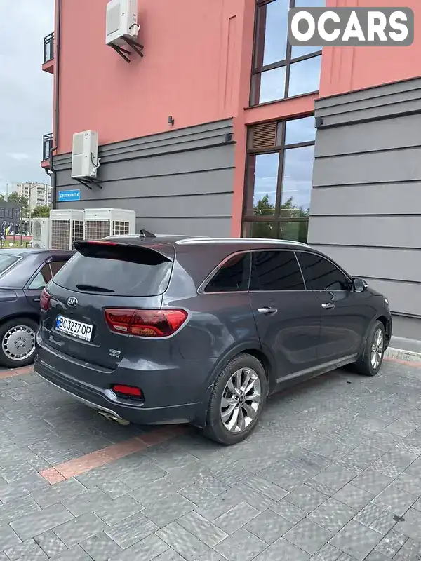 KNAPH81BDJA414465 Kia Sorento 2017 Универсал 2.2 л. Фото 3