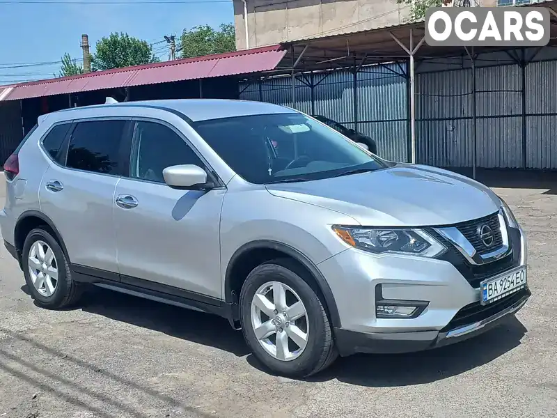 Позашляховик / Кросовер Nissan Rogue 2018 2.5 л. Варіатор обл. Кіровоградська, Гайворон - Фото 1/21