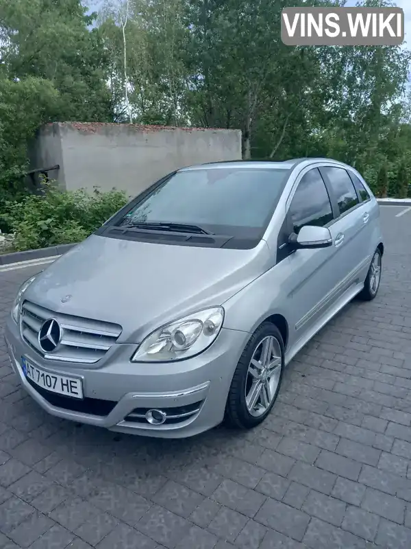 Хетчбек Mercedes-Benz B-Class 2010 1.7 л. Ручна / Механіка обл. Івано-Франківська, Надвірна - Фото 1/18