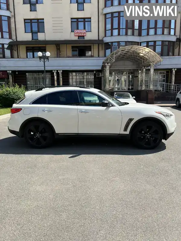 Внедорожник / Кроссовер Infiniti QX70 2017 3.7 л. Автомат обл. Киевская, Киев - Фото 1/15