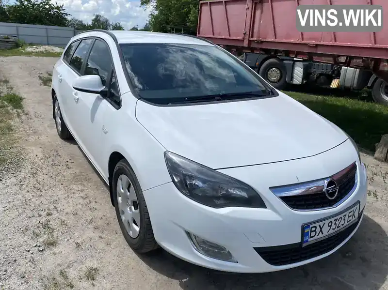 Универсал Opel Astra 2012 1.7 л. Ручная / Механика обл. Хмельницкая, Староконстантинов - Фото 1/7