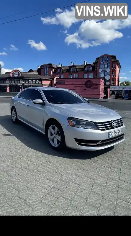 Седан Volkswagen Passat 2012 2 л. Автомат обл. Львовская, Дрогобыч - Фото 1/20