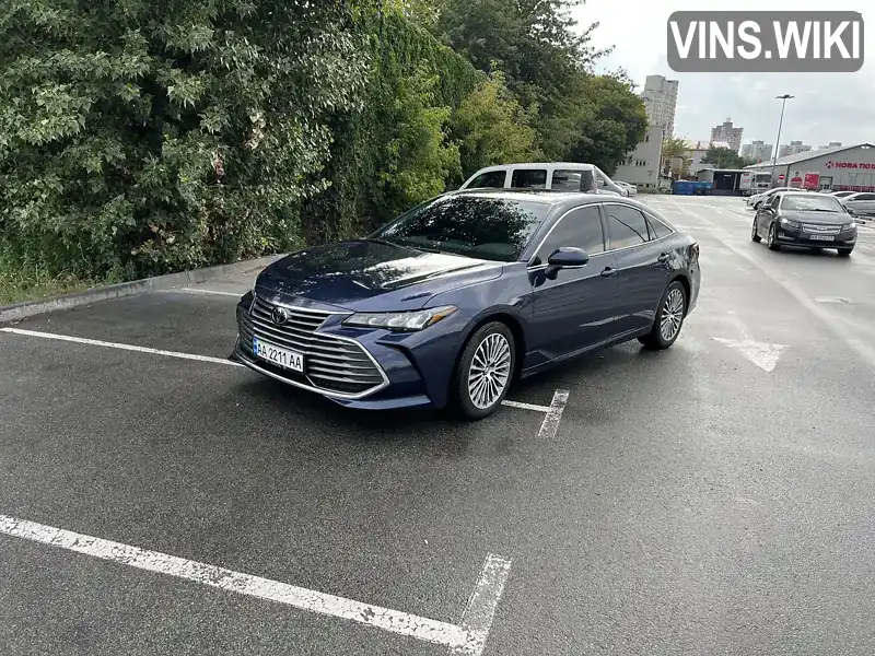 Седан Toyota Avalon 2019 3.5 л. Автомат обл. Київська, Київ - Фото 1/21