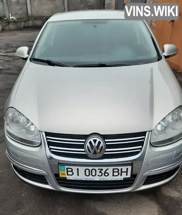 Седан Volkswagen Jetta 2010 1.4 л. Ручна / Механіка обл. Полтавська, Полтава - Фото 1/19