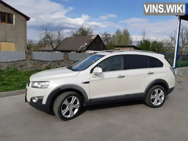 Позашляховик / Кросовер Chevrolet Captiva 2011 2.2 л. Автомат обл. Житомирська, Звягель - Фото 1/21