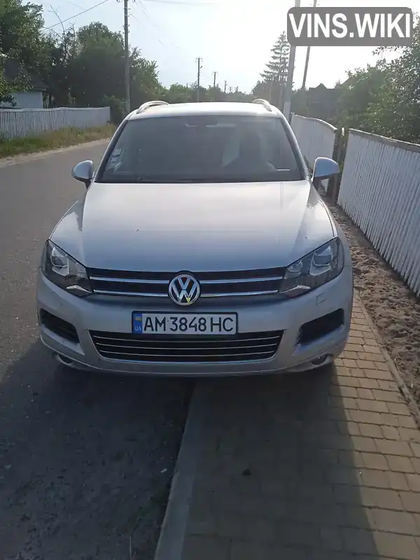 Позашляховик / Кросовер Volkswagen Touareg 2012 3 л. Автомат обл. Житомирська, Житомир - Фото 1/5